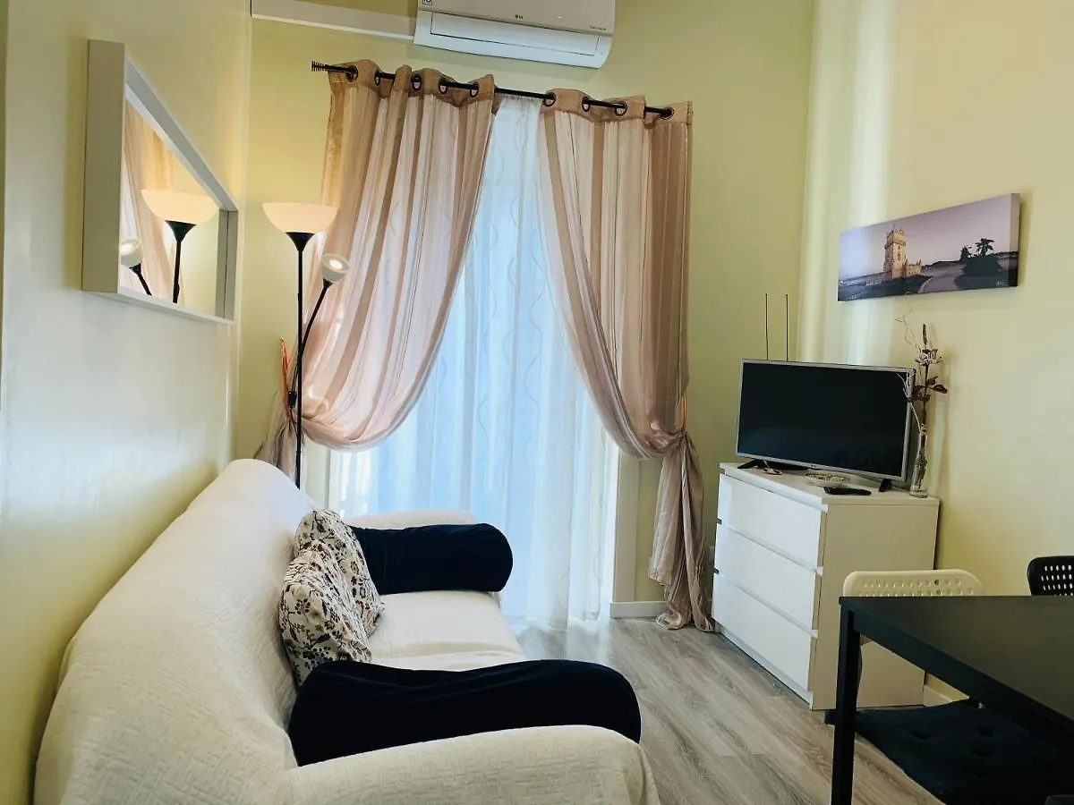 Excellent 2 Bedroom Apartment In Lisbon Portugal