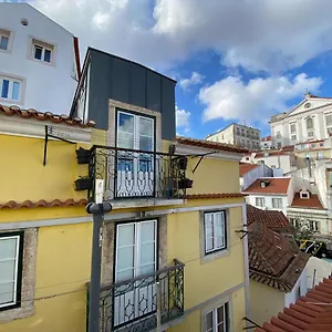 Alfama Cozy Loft Apartment
